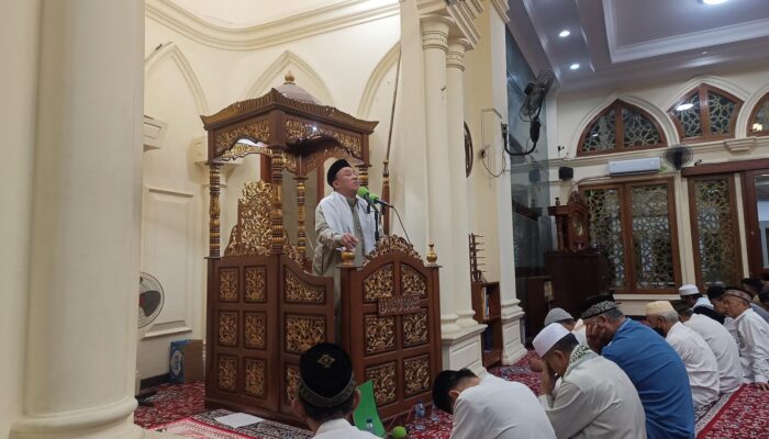 Masjid Al Iman Kota Bekasi, Achmad Fauzi: Enam Golongan yang Dirindukan Surga