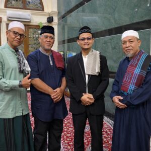 Era Digital Ancam Karakter Anak, Ustadz Tri Nurhakim Serukan ‘Puasa Digital’