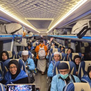 Jemaah Haji Indonesia Mulai Pulang ke Tanah Air