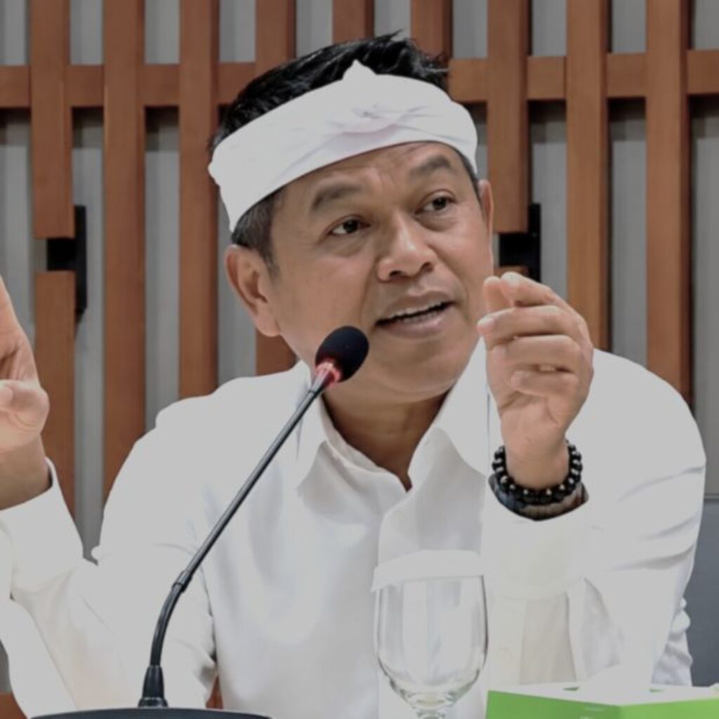 Dedi Mulyadi: Subsidi Sekolah Swasta Gratis Bisa Dicabut Jika Siswa Tawuran