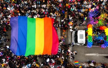 Komisi VIII DPR Minta Pemerintah Tindak Kampanye LGBT di Media Sosial