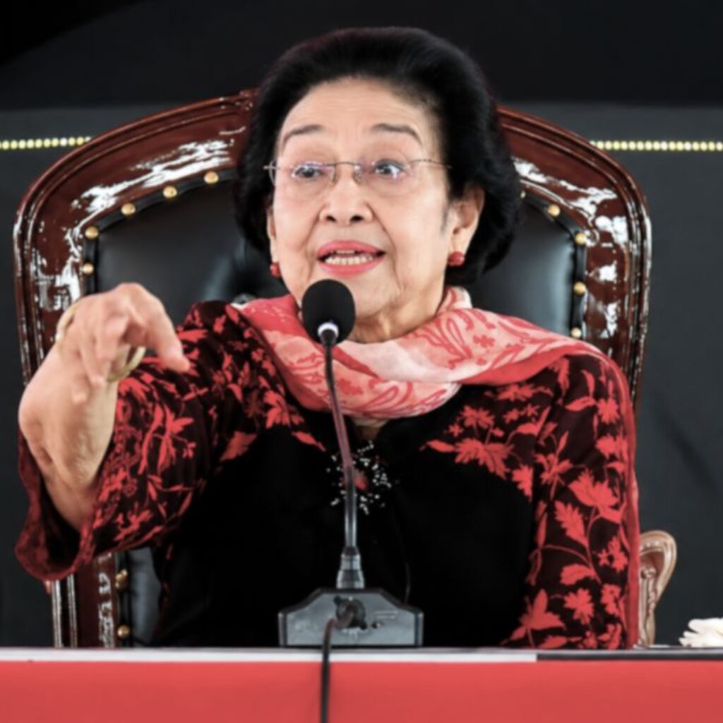Megawati Bela Mahasiswa Demo, Soroti Pengawalan Aparat yang Berlebihan
