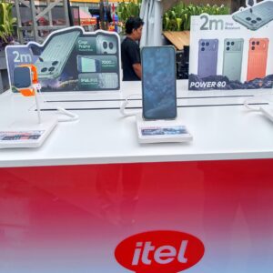 Rayakan Peluncuran POWER 80, itel Hadirkan Mini HYROX, Esports, dan Hiburan di Blok M Hub