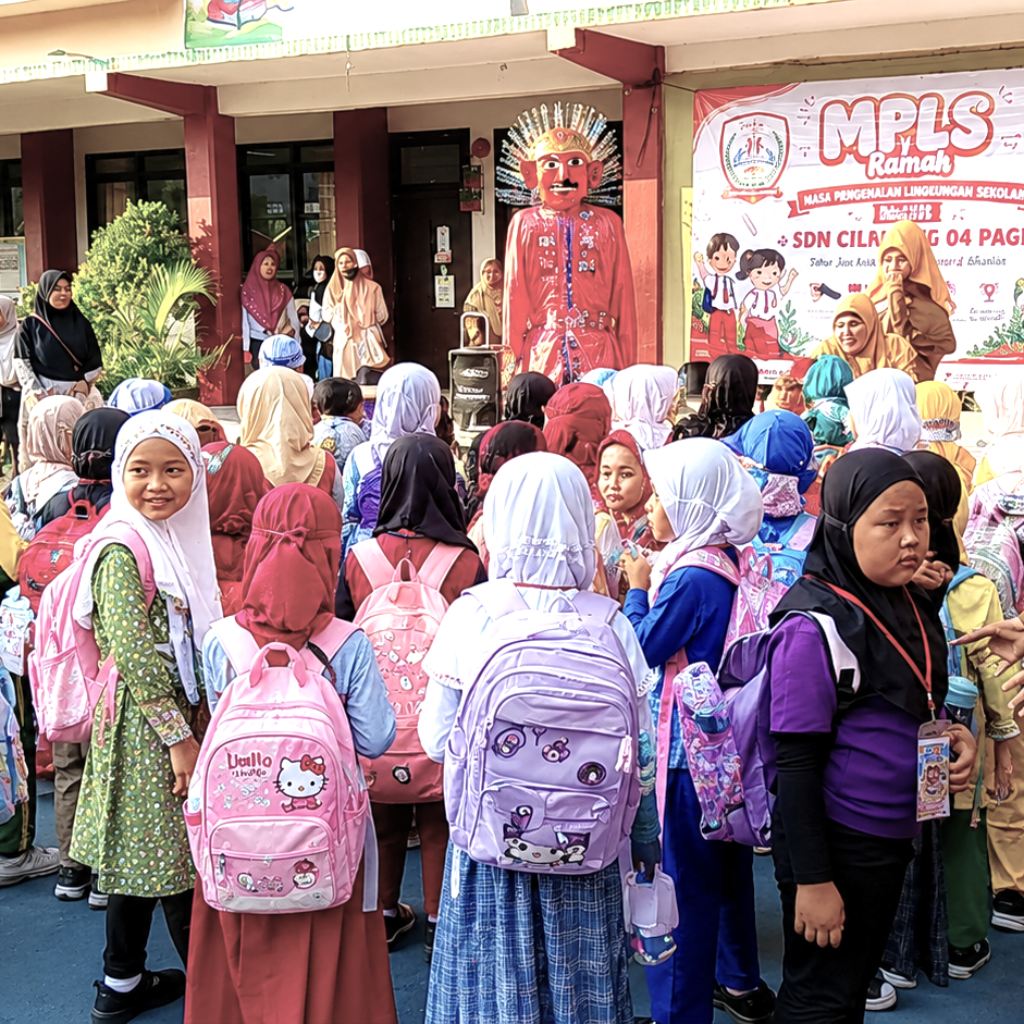 Hari Pertama Sekolah, MPLS di Jaktim Berlangsung Aman dan Humanis
