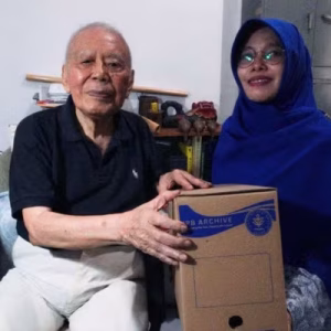 IPB University Terima Hibah Arsip Bersejarah Koleksi Ex Libris S Somadikarta